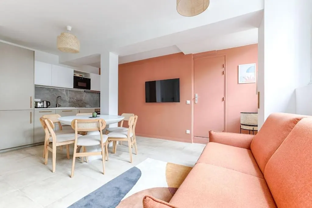 Mykeypers - Chic & Elegant Flat 2Br/6P- Republique Apartment Paris
