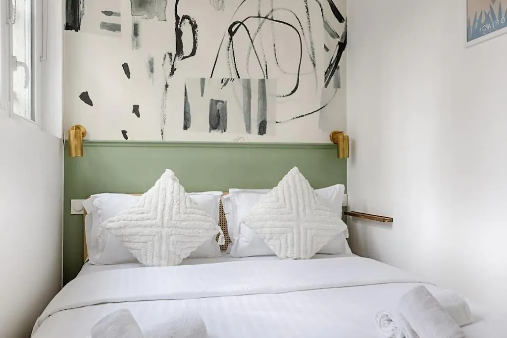 Mykeypers - Chic & Elegant Flat 2Br/6P- Republique Apartment Paris France
